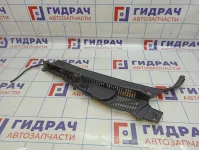 Решетка стеклоочистителя левая Lada Granta 8450100861