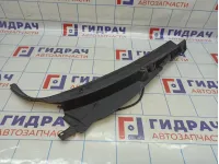 Решетка стеклоочистителя правая Lada Granta 8450100860