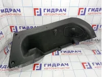 Обшивка багажника правая Lada Granta 21915607072