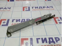 Кронштейн крепления крыла левый Lada Granta