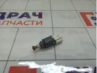 Датчик включения стопсигнала Lada Granta 8200168238