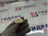 Датчик включения стопсигнала Lada Granta 8200168238