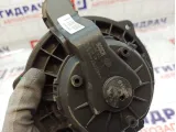 Моторчик отопителя Lada Granta