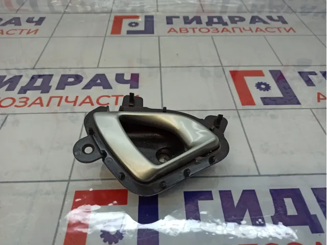 Ручка двери внутренняя передняя левая Lada Granta 21906105181