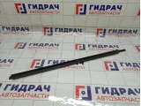 Накладка стекла переднего правого Lada Granta 8450072553