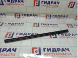 Уплотнитель стекла переднего правого Lada Granta