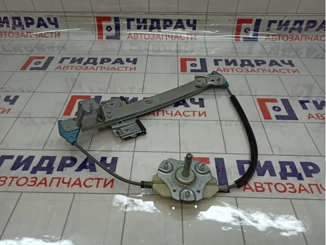 Стеклоподъемник механический задний левый Lada Granta 1118620401104