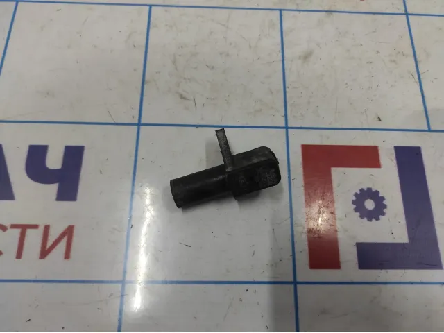 Датчик положения коленвала Lada Granta 21123847010