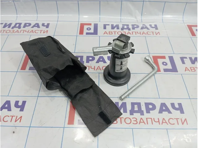 Домкрат Lada Granta 8450031895