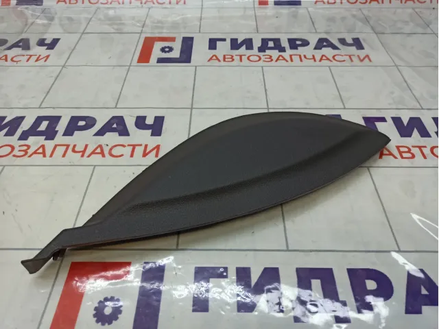 Накладка торпедо правая Lada Granta 21905325134