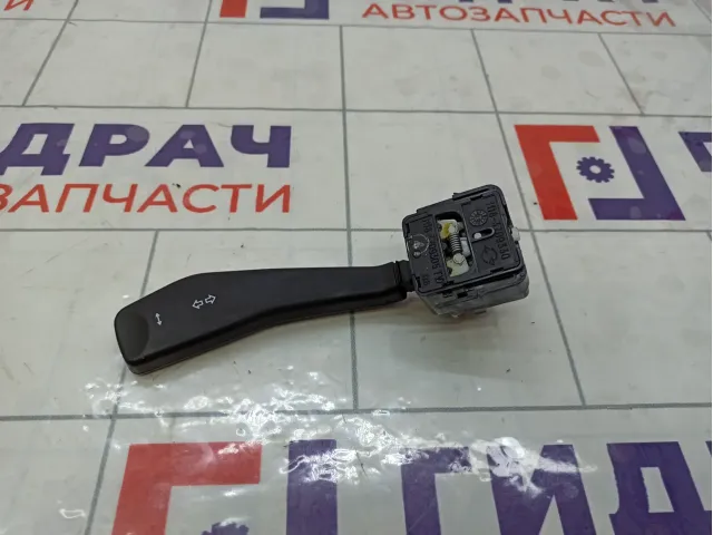 Переключатель поворотов подрулевой Lada Granta 11183709330