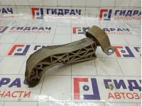 Кронштейн КПП (АКПП, МКПП) Lada Granta 11181001032
