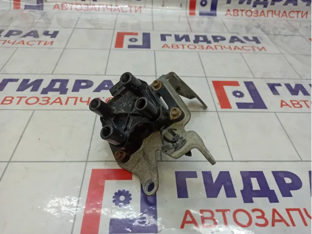 Катушка зажигания Lada Granta 21113705010