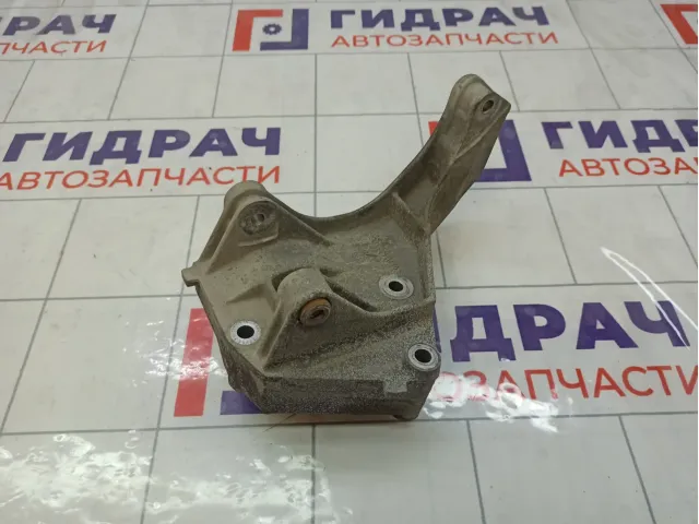 Кронштейн генератора Lada Granta 21901041034