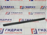Уплотнитель стекла переднего левого Lada Granta