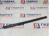 Уплотнитель стекла заднего правого Lada Granta
