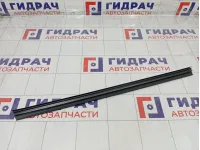 Уплотнитель стекла заднего правого Lada Granta
