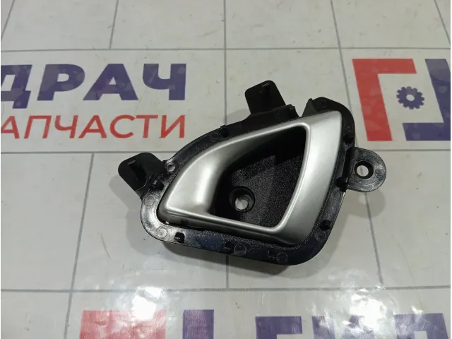 Ручка двери внутренняя передняя правая Lada Granta 21906105180