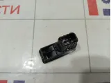 Кнопка стеклоподъемника переднего правого Lada Granta 8450100631
