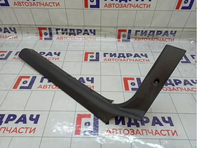 Накладка порога внутренняя передняя левая Lada Granta 11185109077