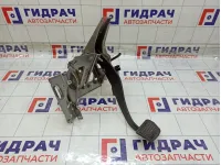 Педаль тормоза Lada Granta