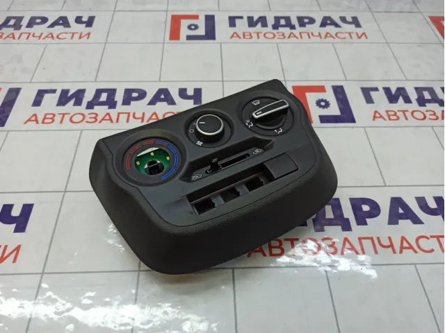 Блок управления отопителем (печкой) Lada Granta 8450100894
