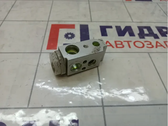 Клапан кондиционера Lada Granta