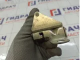 Замок капота Lada Granta 8450101037