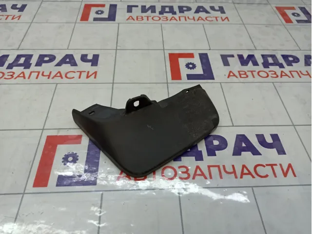 Брызговик передний левый Lada Granta 8450101295