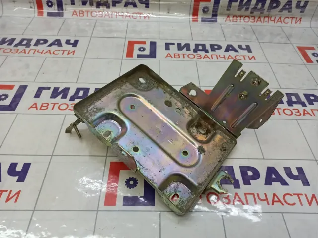 Кронштейн крепления аккумулятора (АКБ) Lada Granta 21900840340000