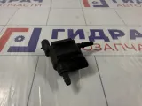 Клапан вакуумный Lada Kalina 11181164200