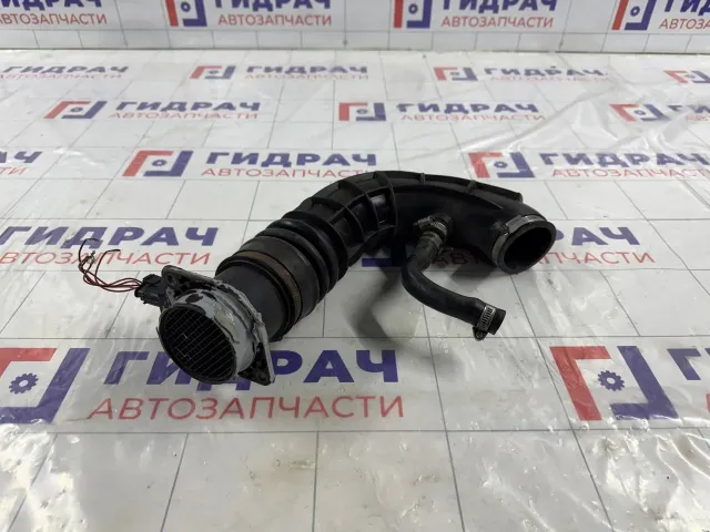 Патрубок воздушного фильтра Lada Kalina 111841148035