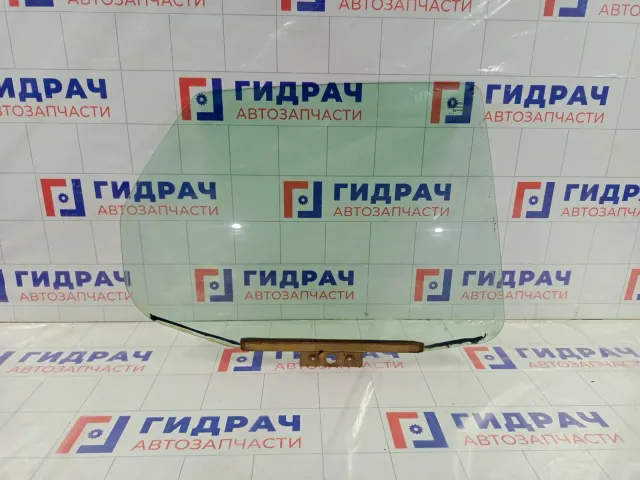 Стекло двери заднее правое Lada Kalina