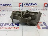 Кронштейн двигателя правый Lada Kalina