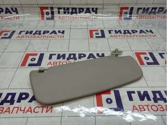 Козырек солецезащитный левый Lada Kalina