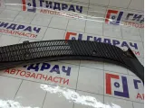 Накладка решетки стеклоочистителя правая Lada Kalina 11188212734