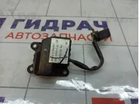 Моторчик заслонки отопителя Lada Kalina 1118812720001