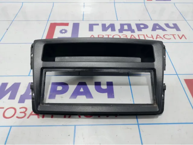 Накладка торпедо Lada Kalina 2 21925325212