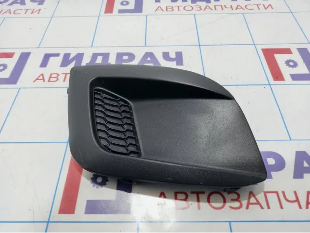 Заглушка бампера правая Lada Kalina 2 21922803102