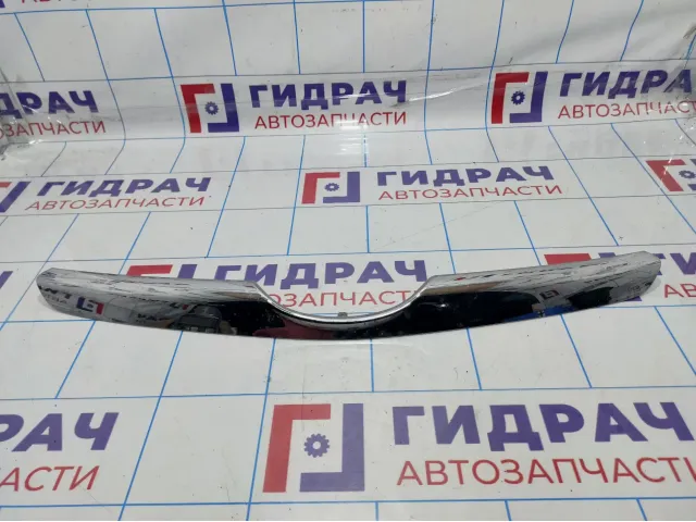 Накладка решетки радиатора Lada Kalina 2 21922803052