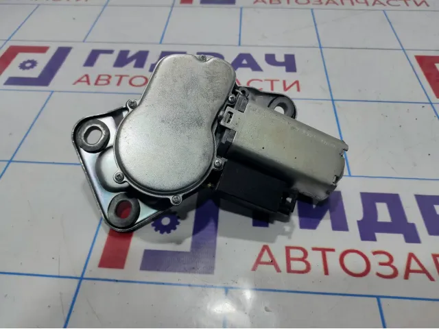 Моторчик стеклоотчистителя задний Lada Kalina 2 11196313090