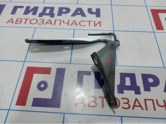 Петля капота правая Lada Kalina 2