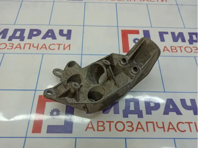 Кронштейн опоры двигателя Lada Kalina 2 21901001231
