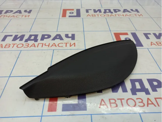 Накладка торпедо левая с торца Lada Kalina 2 21905325135