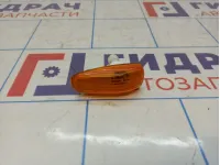 Повторитель в крыло желтый Lada Kalina 2