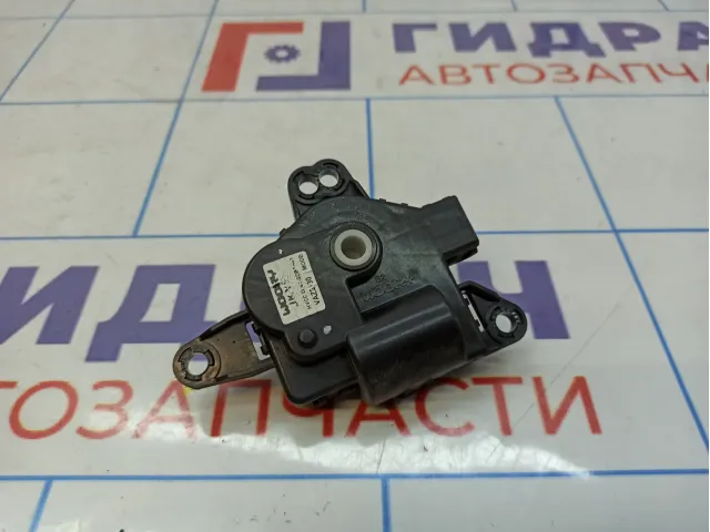 Моторчик заслонки отопителя Lada Kalina 2