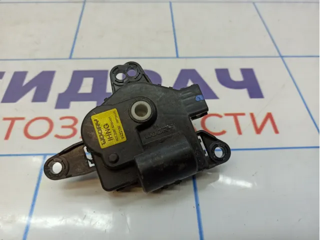 Моторчик заслонки отопителя Lada Kalina 2