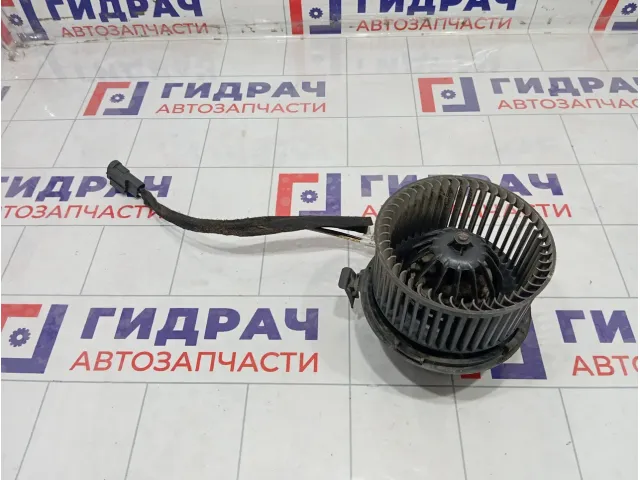 Моторчик отопителя (печки) Lada Largus