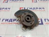 Кулак поворотный левый Lada Largus 8200898654
