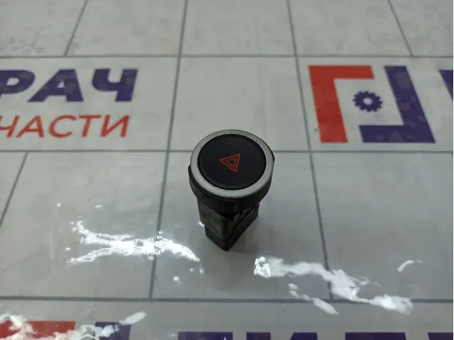 Кнопка аварийной сигнализации Lada Largus 8450000258
